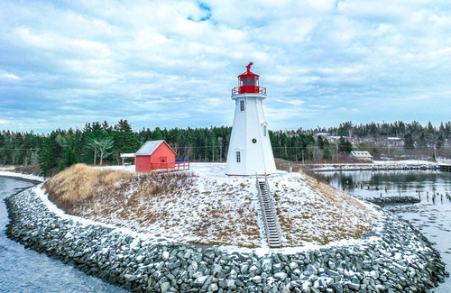 Lubec Apartment | Ground-floor duplex with ocean view, deck & firepit - walk to all of town
