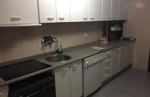Campoamor Apartment | Ground floor with patio next to the Auditorium (ADDA)