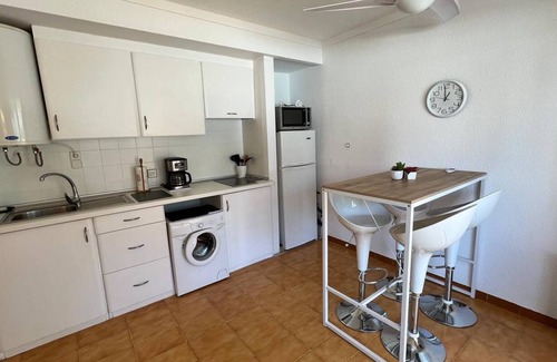 Almadraba-Canyelles Apartment | Ground floor flat with exit to swimming pool AV-03
