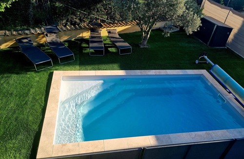 Beaumes-de-Venise Villa | Ground floor Villa with swimming pool + petanque area - 2 bedrooms with en-suite bathrooms