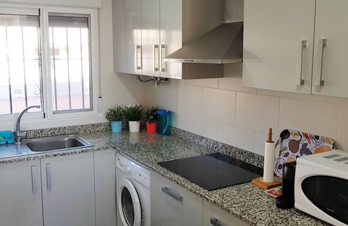 Torrevieja Apartment | Ground floor in urbanization + pool + A /C + 100m beach + WI-FI + International TV + sea views