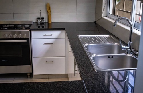 Beau Vallon Apartment | Ground Floor large Family size mordern appartment in Beau Vallon area