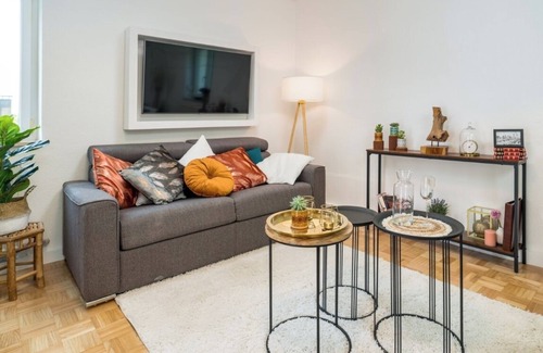 Freilassing Apartment | Ground floor "R" Bright 80m² 3-room apartment near Salzburg
