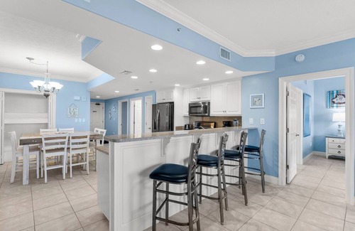 Lower Grand Lagoon Condo | Ground Floor · Gulf-Front · Pet Friendly · Sleeps 8