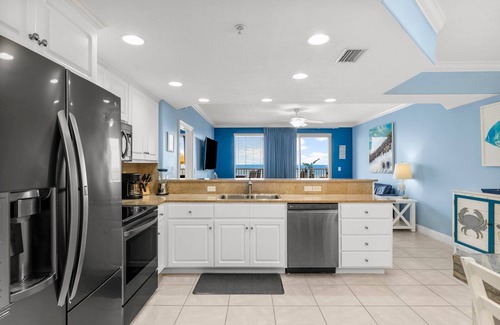 Lower Grand Lagoon Condo | Ground Floor · Gulf-Front · Pet Friendly · Sleeps 8