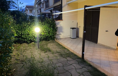 Villapiana Apartment | Ground-floor villa with reserved parking space a stone's throw from the sea