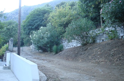 Loreto-di-Tallano Apartment | GROUND OF VILLA 4 PERS BETWEEN PROPRIANO AND SARTENE