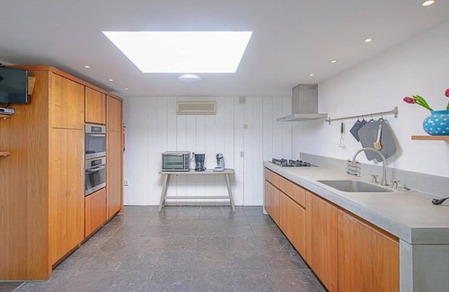 Municipality of Den Helder House | Group accommodation Villa Pakhuys: Cozy and spacious accommodation with private pool in Julianadorp aan Zee