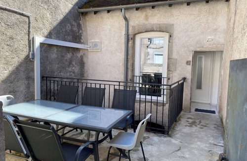 Orgelet House | Group B&B