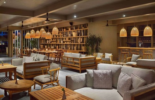 El Quseir Hotel | Group-Friendly Swim-Up Escape | 4 Rooms, Spa, Yoga, Pools & Beachfront Bliss