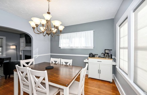Akron House | Group-Friendly Akron Home — Sleeps 12, Workspaces, BBQ & Chill Zones
