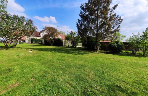 Dame-Marie-les-Bois House | Group gîte for up to 19 people