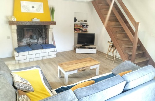 Saint-Jean-de-Beugne House | Group gîte for 20 people in a quiet location