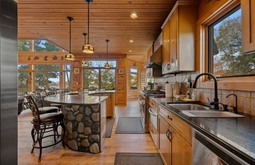 Scottsville House | Group Gather 3 Level Cabin overlooking lake, game, private hot tub, w/d, 2 decks