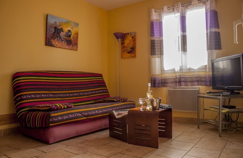 Collias Resort | Group Gite 48 pers with swimming pools, hall and reception tent