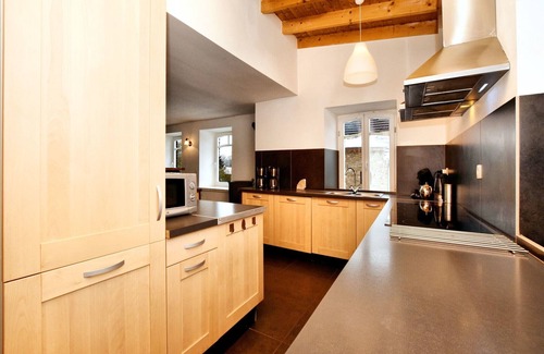 Robertville House | Group Retreat in Robertville