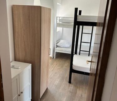 Petrinja Apartment | Group Stay Petrinja