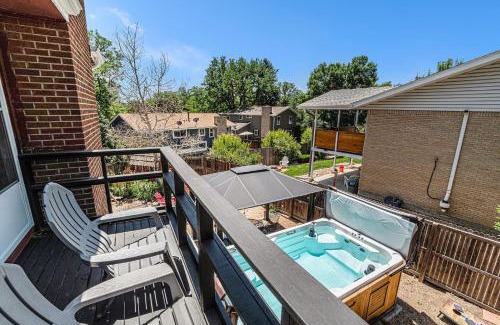 Northwest Arvada House | Group Stay W Movie Room & Patio