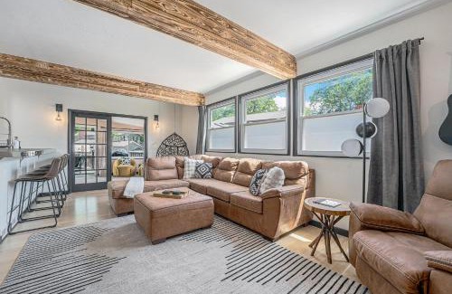 Northwest Arvada House | Group Stay W Movie Room & Patio