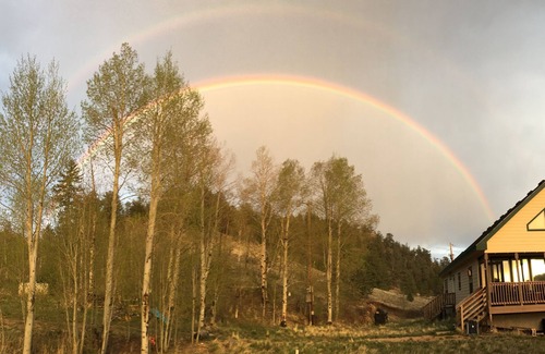 Tarryall House | Groups/families, River, Mtn, Fishing, hay ranch. Forest access and 100+ acres.