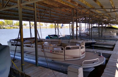 Grove Cabin | Groveport Resort/Waterfront Cabin C/Newly Remodeled