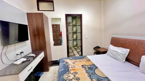 Bathinda Hotel | Grover International hotel