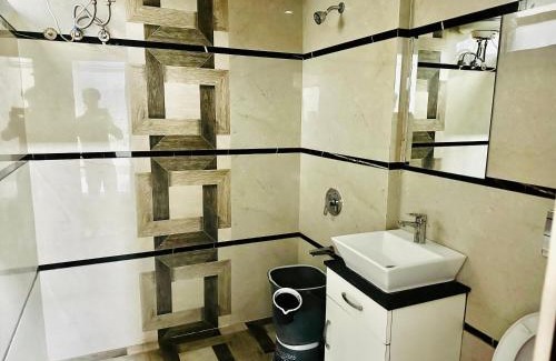 Bathinda Hotel | Grover International hotel