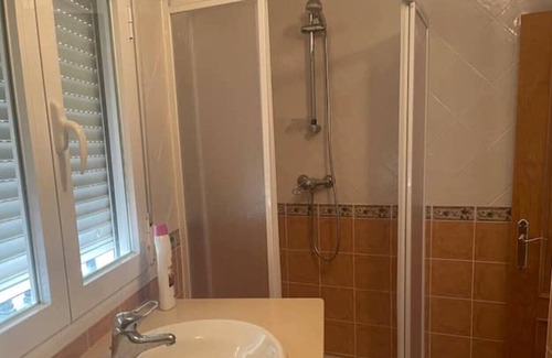 Frinton-on-Sea Apartment | grtr5w46retrhb