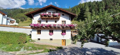 Sankt Anton am Arlberg Apartment | Gsörhof