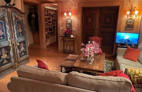 Schoenried Apartment | Gstaad - Luxury Flat in Schonried with Great Views