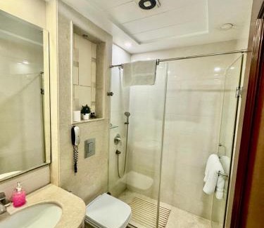 Karol Bagh Hotel | GTB Florence Inn, 2min walk from Karol Bagh Metro