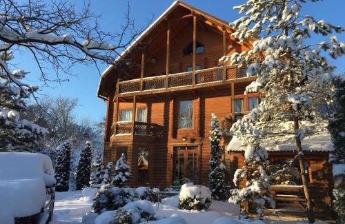 Kosiv Villa | Guсulka Ksenia