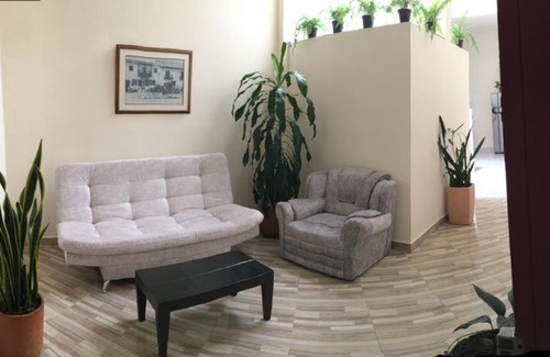 Jardin Apartment | Guadalupe ApartaHotel Calle 9 5-66 Apartamento 102
