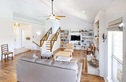 Seguin House | Guadalupe Oasis