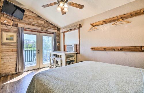 Seguin Apartment | Guadalupe River Cottage with Direct Lake Access!