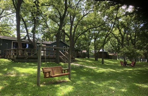 New Braunfels Cabin | Guadalupe River Road Retreat Southwestern Cabin