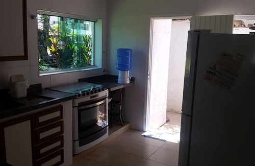 Guaeca House | Guaecá Beach, on the field, almost standing on the sand with sea view