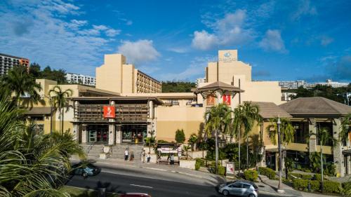 Tumon Hotel | Guam Plaza Resort