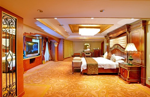 Huadu Hotel | Guangzhou New Century Hotel