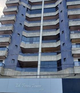 Praia do Morro Apartment | Guarapari Praia - 3 quartos na Rua da Praia varanda vista montanhas