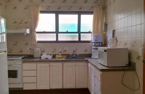 Jardim Praiano Apartment | Guarujá 4 bedrooms, 2 suites, 90m from the beach - 2 suites