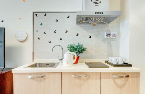 Gubei Water Town Apartment | Gubei Water Town Vacation Loft