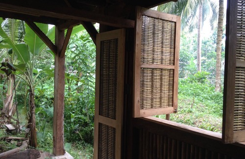 Batu Karas House | Gubuk Cinta di Kebun Pizza :