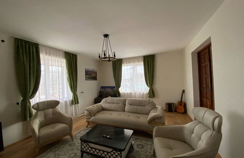 Dusheti Cottage | Gudauri Deka House