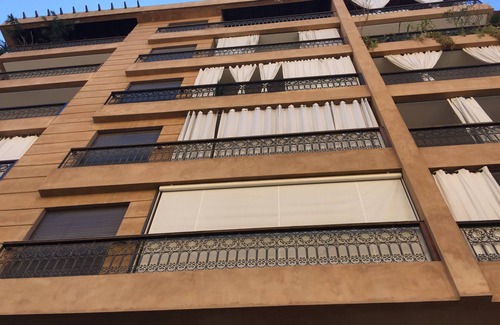 El Hara Apartment | Guéliz - Modern apartment with air-conditioning, Netflix and high-speed WiFi