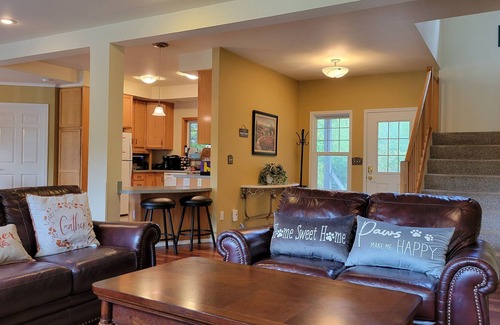 Anacortes House | Guemes Island Family 4 Bedrooms/2 Attics, Beautiful Private Yard, Wedding Venue