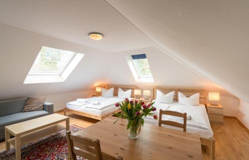 Obermenzing House | guenstigschlafen24 – die günstige Alternative zum Hotel