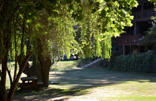 Guerneville Hotel | Guerneville Lodge