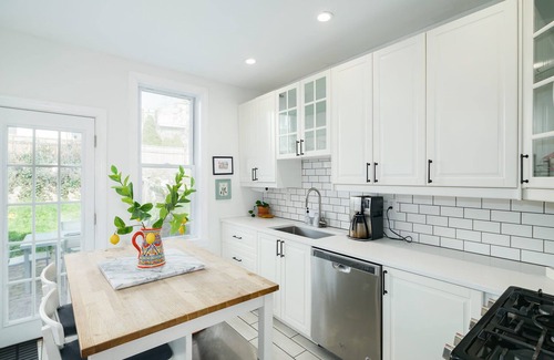 Roxborough-Manayunk Apartment | Guest Apartment in Row Home with Backyard Patio