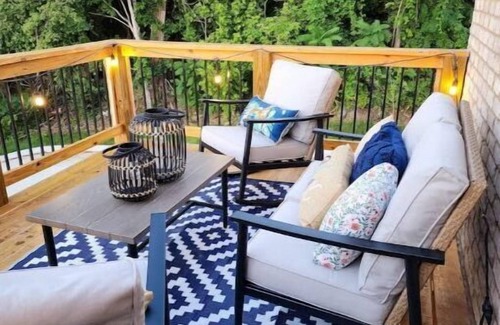 Clarksville House | Guest Favorite! Luxury Downtown Townhouse